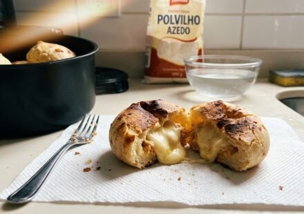 O Segredo Definitivo Para Fazer Pão de Queijo Recheado na Airfryer em Minutos Sem Erro!